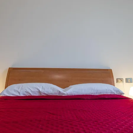 Residenza Capuano - Affitti Brevi Italia * Μόντενα